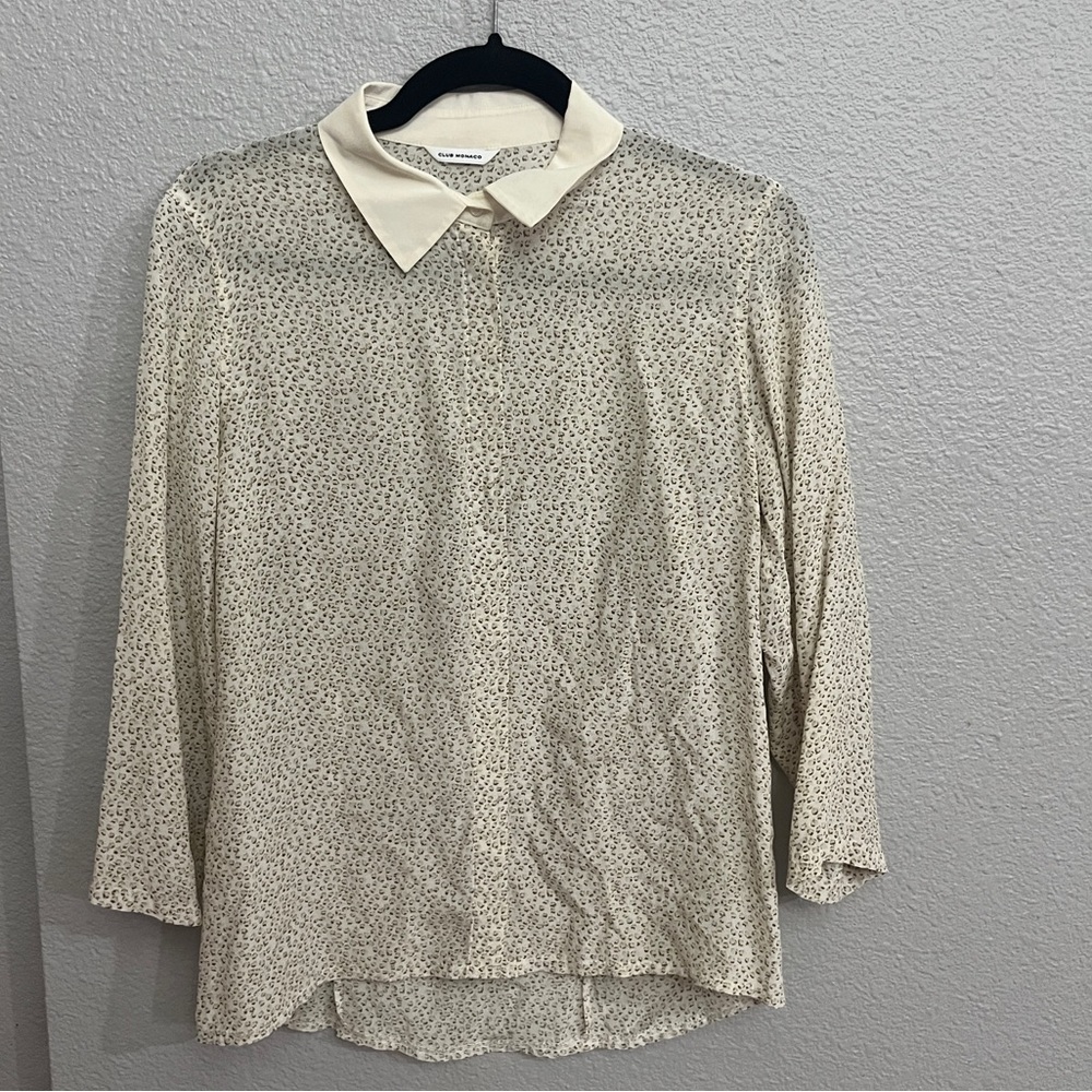 Club Manaco silk minimalist button down blouse (Size: best for xs/s)